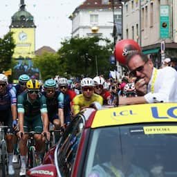 Peloton boos na nachtcontrole Pogacar en Vingegaard: 'Schandalig, onmenselijk'