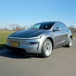 Nederlandse Tesla's krijgen AI-assistent Grok
