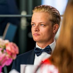 Zoon Noorse kroonprinses mag cel verlaten en voorarrest uitzitten met enkelband