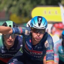 Video | Merlier is oppermachtig en sprint naar tweede ritzege in Tour op rij