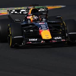 Verstappen klokt derde tijd in tweede training op Spa, flinke crash Gasly