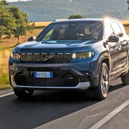 Video | Test: Jeep Compass 4Xe
