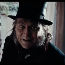Video | Johnny Depp maakt comeback in nieuwe kerstfilm Ebenezer Scrooge