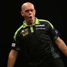 Van Gerwen opent World Matchplay met zege en treft Van Duijvenbode