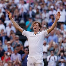 Video | Jannik Sinner klopt Zverev en wint opnieuw Wimbledon