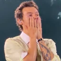 Video | Harry Styles in tranen na recordaantal optredens op Wembley