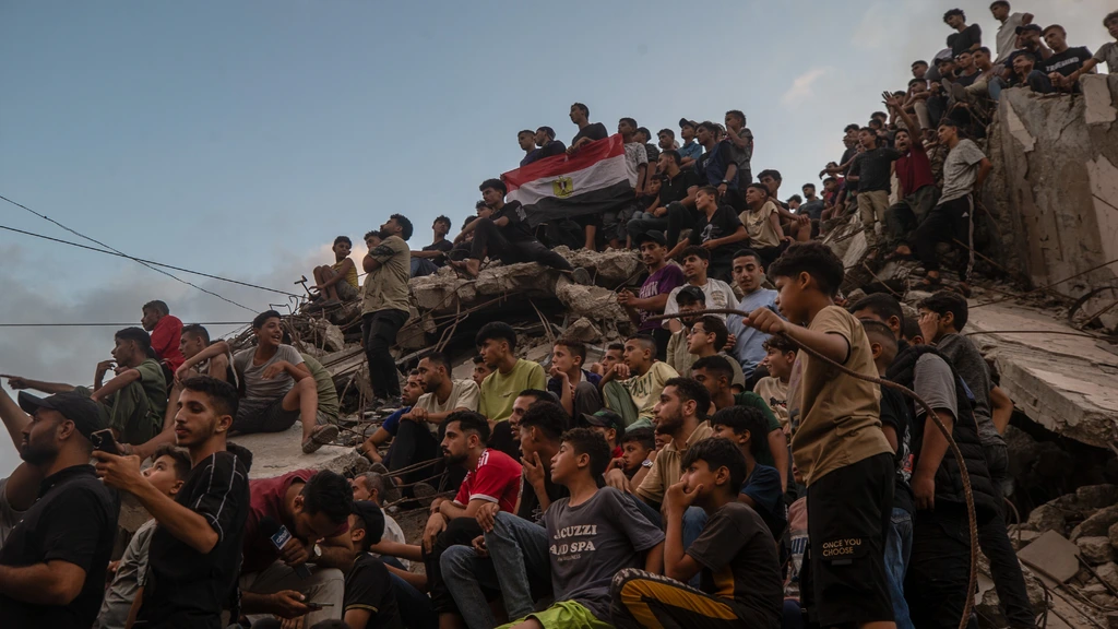 Samen voetbal kijken in Gaza 'herinnert mensen eraan dat vreugde mogelijk is'