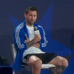 Video | Messi blikt terug op 'bizarre' foto met Yamal in bad
