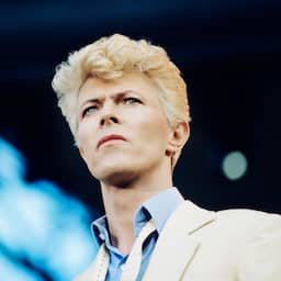 Tien niet uitgebrachte nummers David Bowie van vóór doorbraak op nieuw album