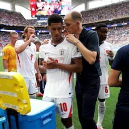 Bellingham en Tuchel oneens over spel Engeland: 'Wellicht begrijpt hij het niet'
