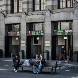 AEX-index voorzichtig omhoog na slotrecord van bijna 1.100 punten