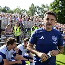Ajax boekt nipte zege op AEK Larnaca in tweede oefenwedstrijd onder Míchel