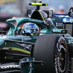 Video | Aston Martin belooft Alonso betere auto: 'Zou twee seconden sneller zijn'
