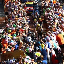 Live Tour | Bergetappe naar volgepakte Alpe d'Huez, organisatie waarschuwt fans