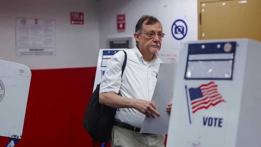 Trump onthoofdt commissie die eerlijk verloop verkiezingen moet stimuleren