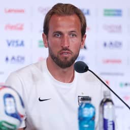 Kane over spitsenduel met Haaland op WK: 'Hoop dat hij rustige dag heeft'