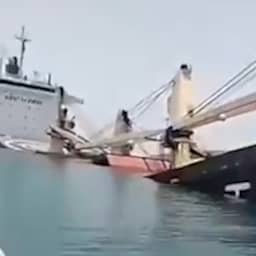 Video | Vrachtschip breekt volgens Iran in tweeën na aanvaring bij Straat van Hormuz