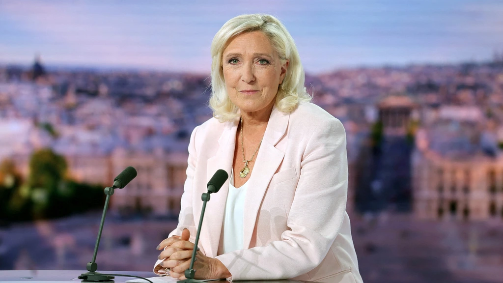 Le Pen na veroordeling voor fraude: ik doe mee aan verkiezingen