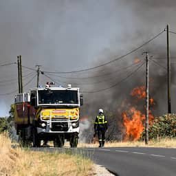 Franse brandweerman omgekomen door bosbrand, zorgen in Spanje en Portugal