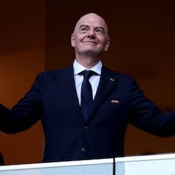 Infantino overweegt WK met 64 teams: 'Elk land moet dromen van deelname'