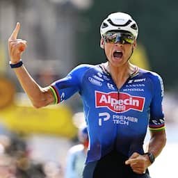 Mathieu van der Poel schittert in Tour de France met zege in zinderende heuvelrit
