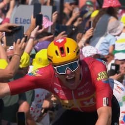 Video | Waerenskjold verrast iedereen en sprint naar zege in elfde Tour-etappe
