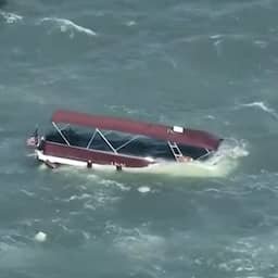 Video | Gekapseisde toeristenboot zinkt langzaam voor het eiland Alcatraz
