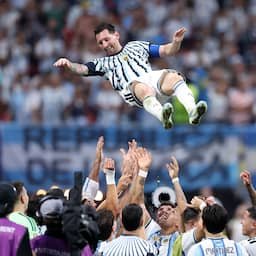 Argentinië en Messi voorkomen WK-stunt Egypte door comeback in achtste finale