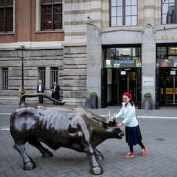Beleggers verkopen chipaandelen alweer en daardoor daalt ASML-koers