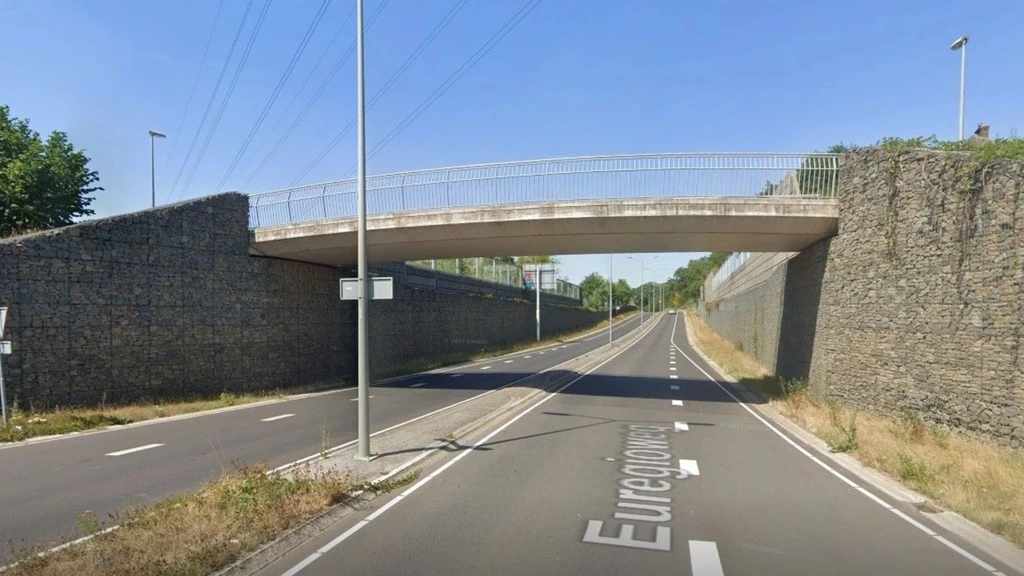 Drietal dat stenen gooide van viaduct Landgraaf krijgt voorwaardelijke celstraf