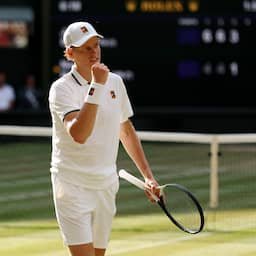Titelverdediger Sinner bereikt finale Wimbledon na zege in kraker tegen Djokovic