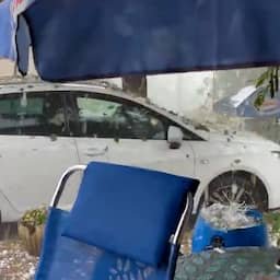 Video | Hagelstenen zo groot als pingpongballen vallen op auto in Zuid-Frankrijk