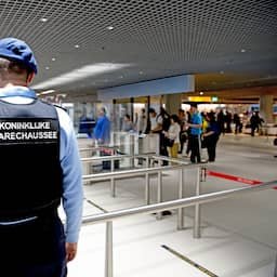 Drie mannen opgepakt voor diefstal van 5 miljoen euro aan smartphones