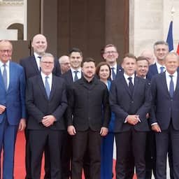 Video | Zelensky ontmoet Europese leiders bij top in Parijs