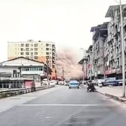 Video | Dashcam filmt hoe gebouwen instorten tijdens aardverschuiving in China