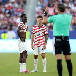 FIFA verbaast voetbalwereld met intrekken schorsing VS-spits: dit weten we nu